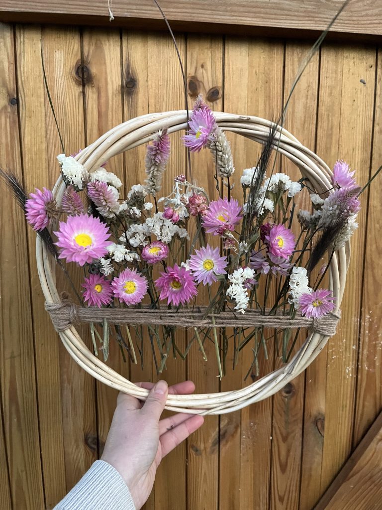 Couronne de fleurs séchées de Terre de couleurs